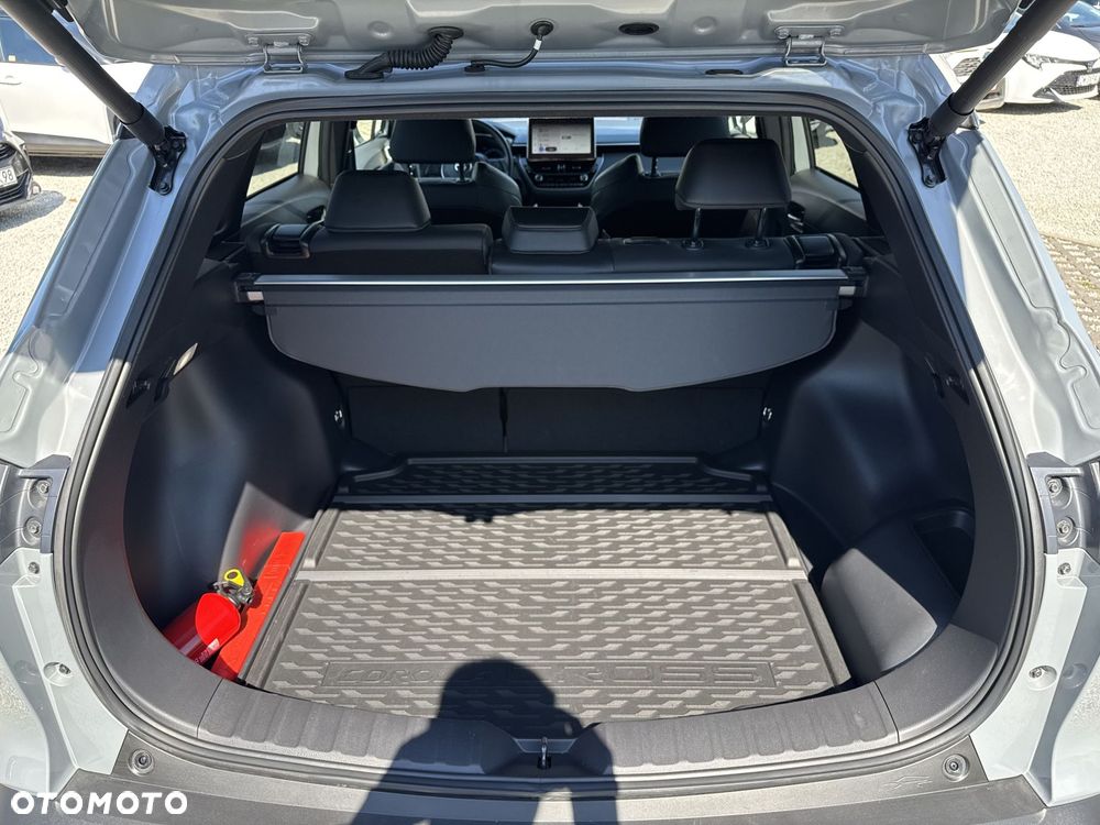 Toyota Corolla Cross 2.0 Hybrid Executive - 13