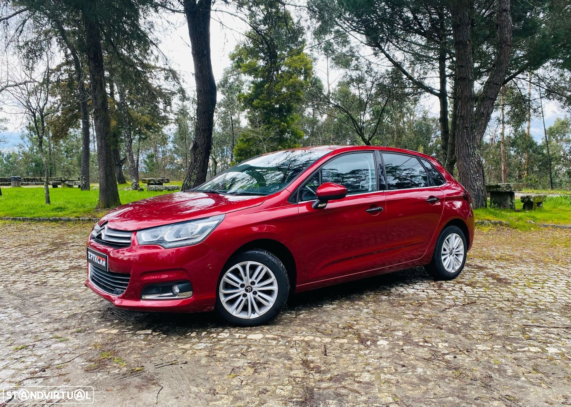 Citroën C4 1.6 BlueHDi Feel EAT6 - 2