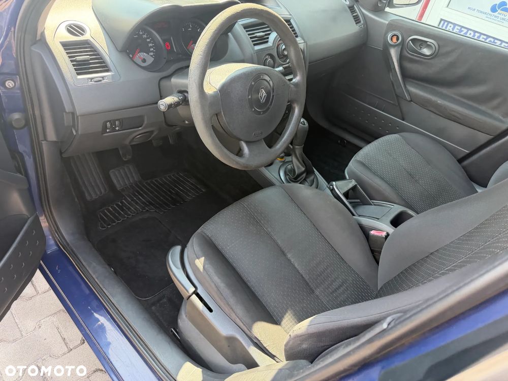Renault Megane 1.5 dCi Confort Dynamique - 8