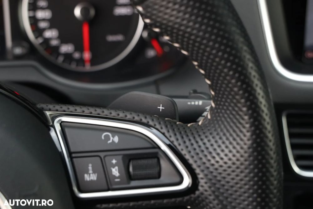 Audi Q5 2.0 TDI S tronic - 22