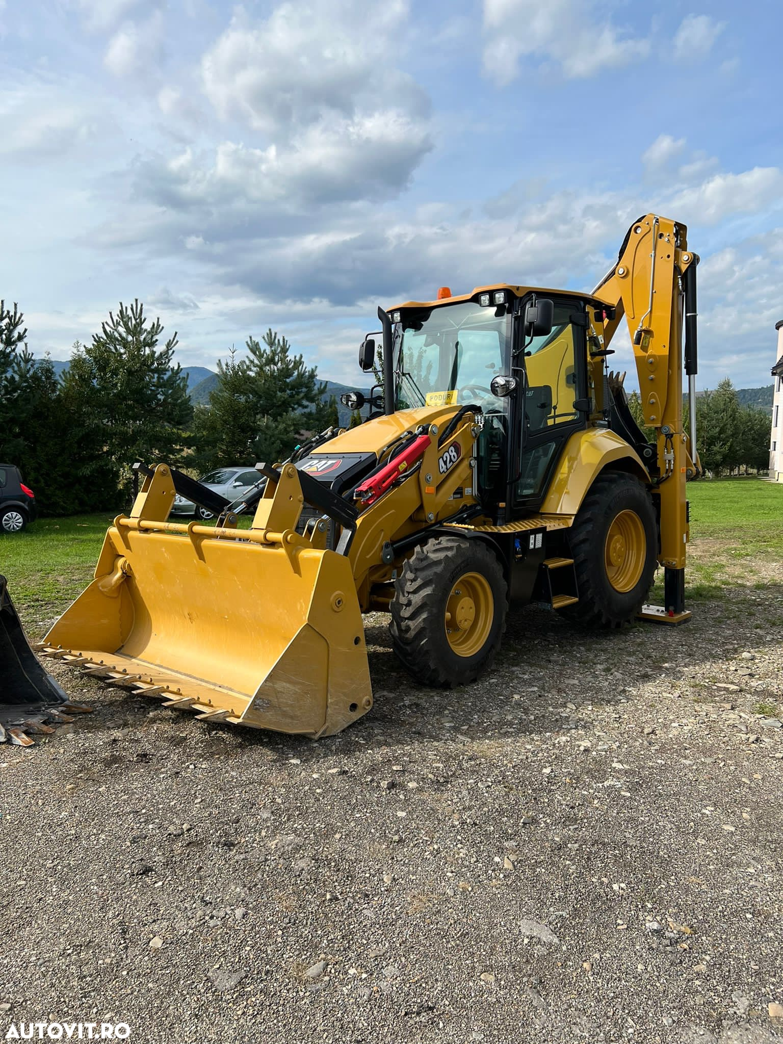 Caterpillar 428 - 2