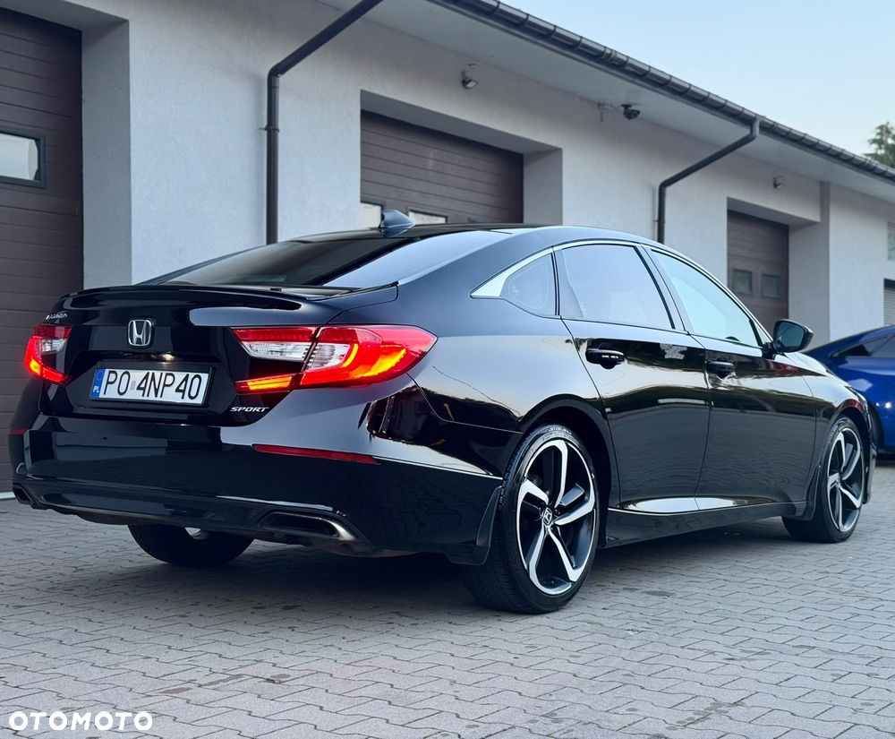 Honda Accord - 4
