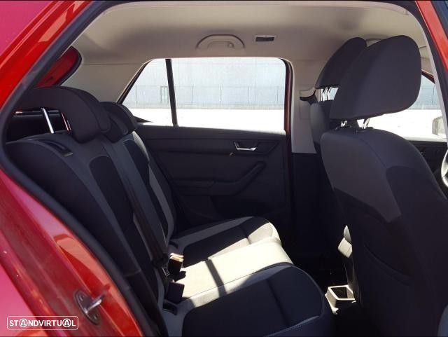 Peças Skoda Fabia III (NJ3) 1.0 TSI 2021 - 17