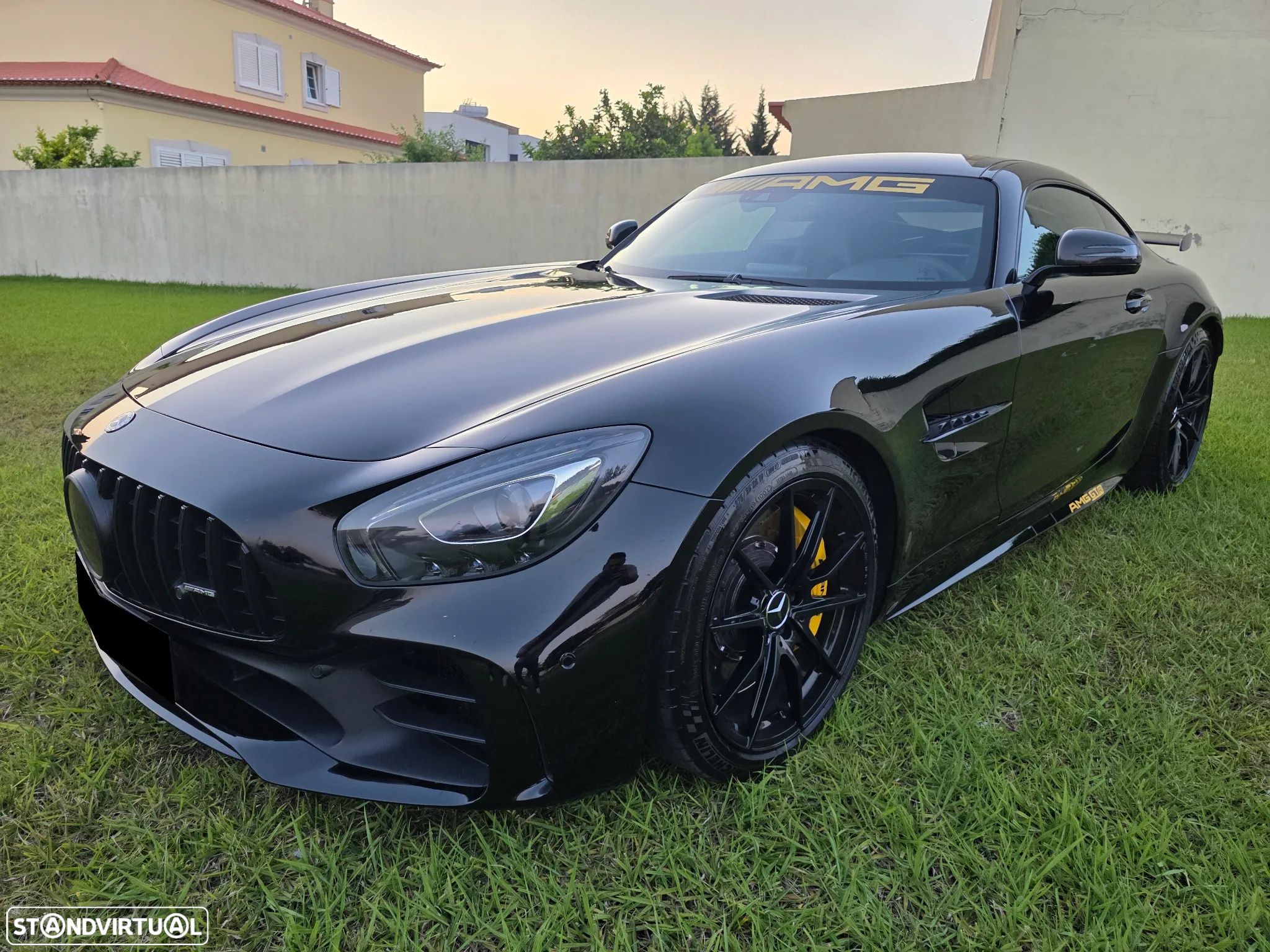 Mercedes-Benz AMG GT R - 1