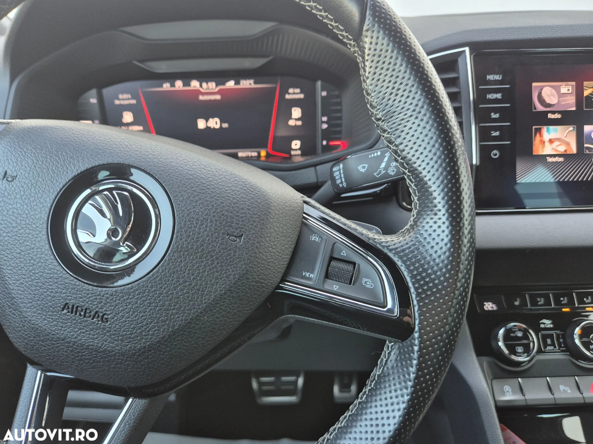 Skoda Karoq 2.0 TDI 4X4 DSG Sportline - 17