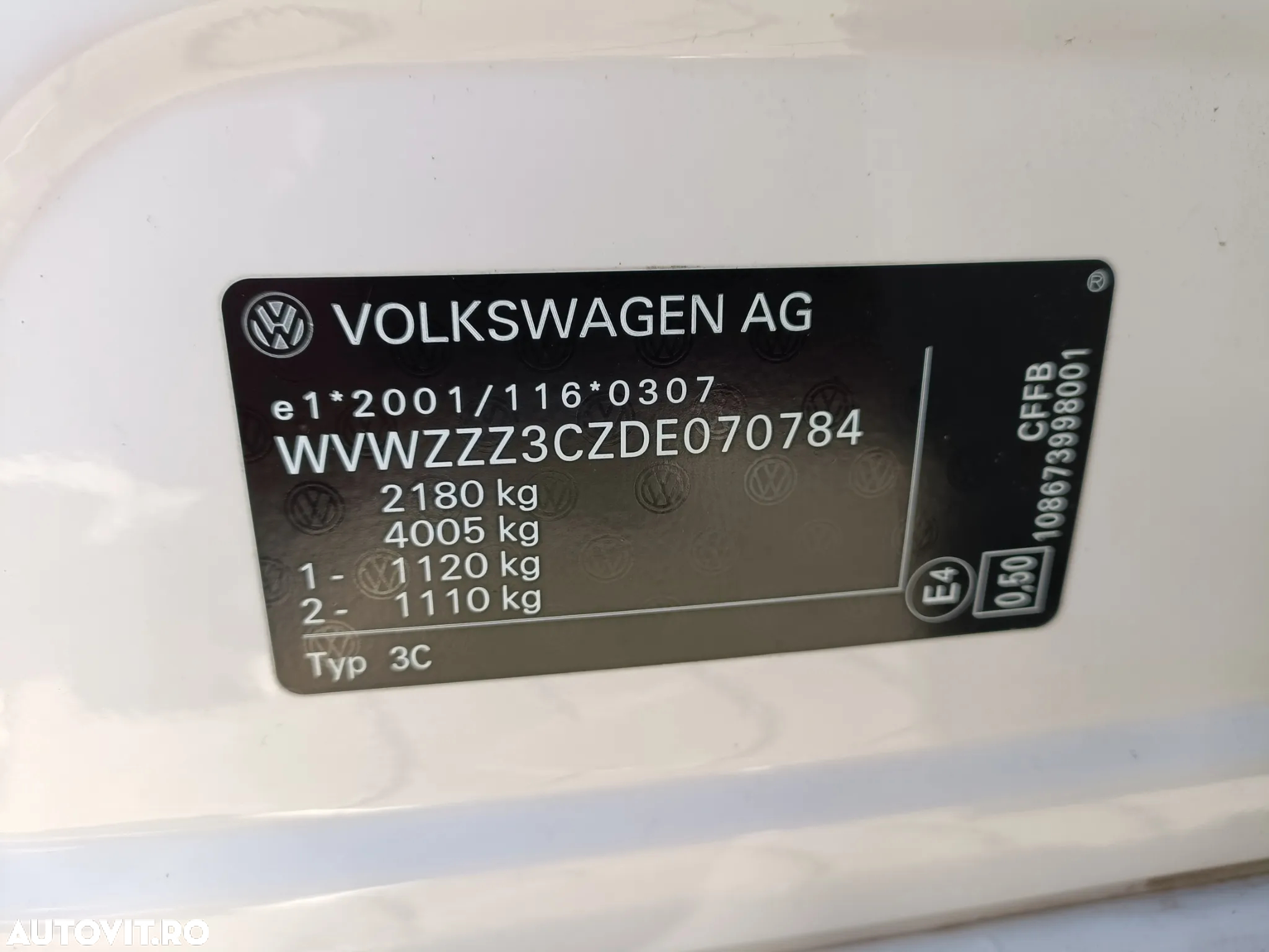 Volkswagen Passat Variant 2.0 Blue TDI SCR Trendline - 19
