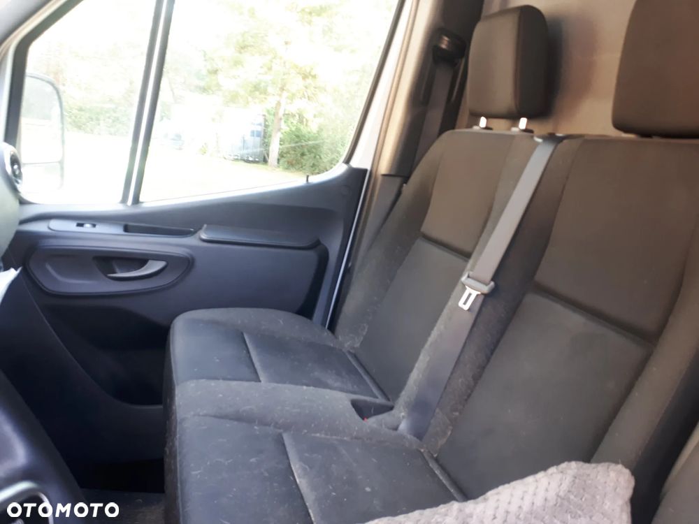 MERCEDES SPRINTER 907 910 FOTEL PODWÓJNY KANAPA - 1