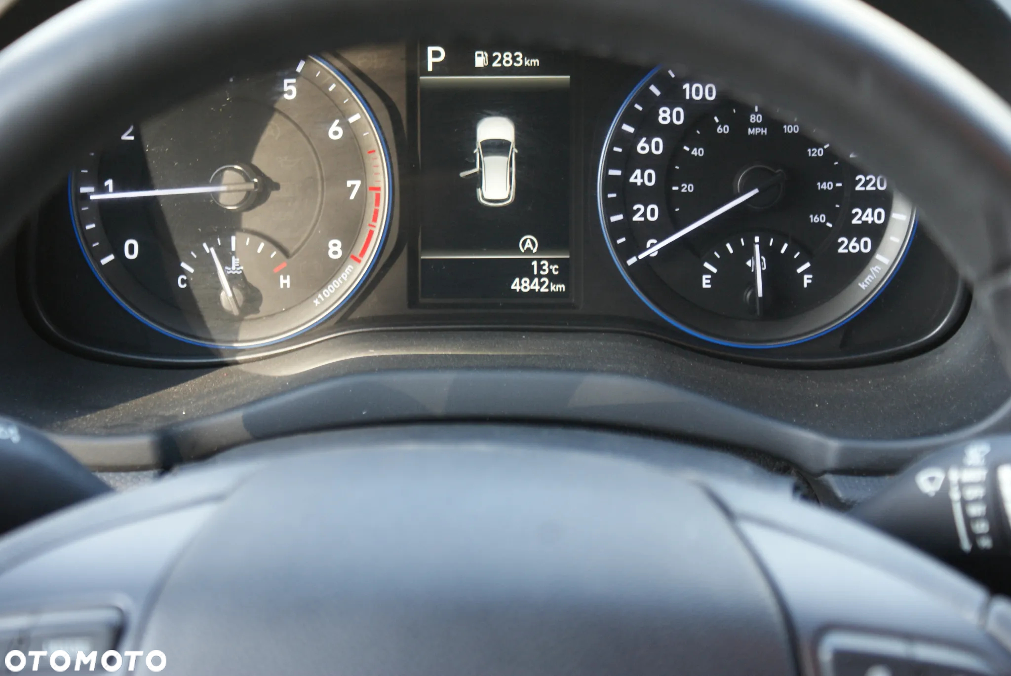 Hyundai Kona - 10