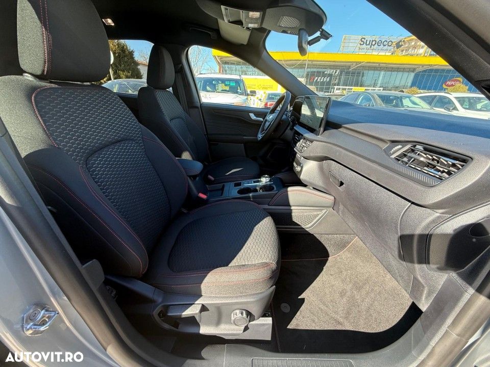 Ford Kuga 1.5 EcoBoost A8 FWD ST-Line - 12