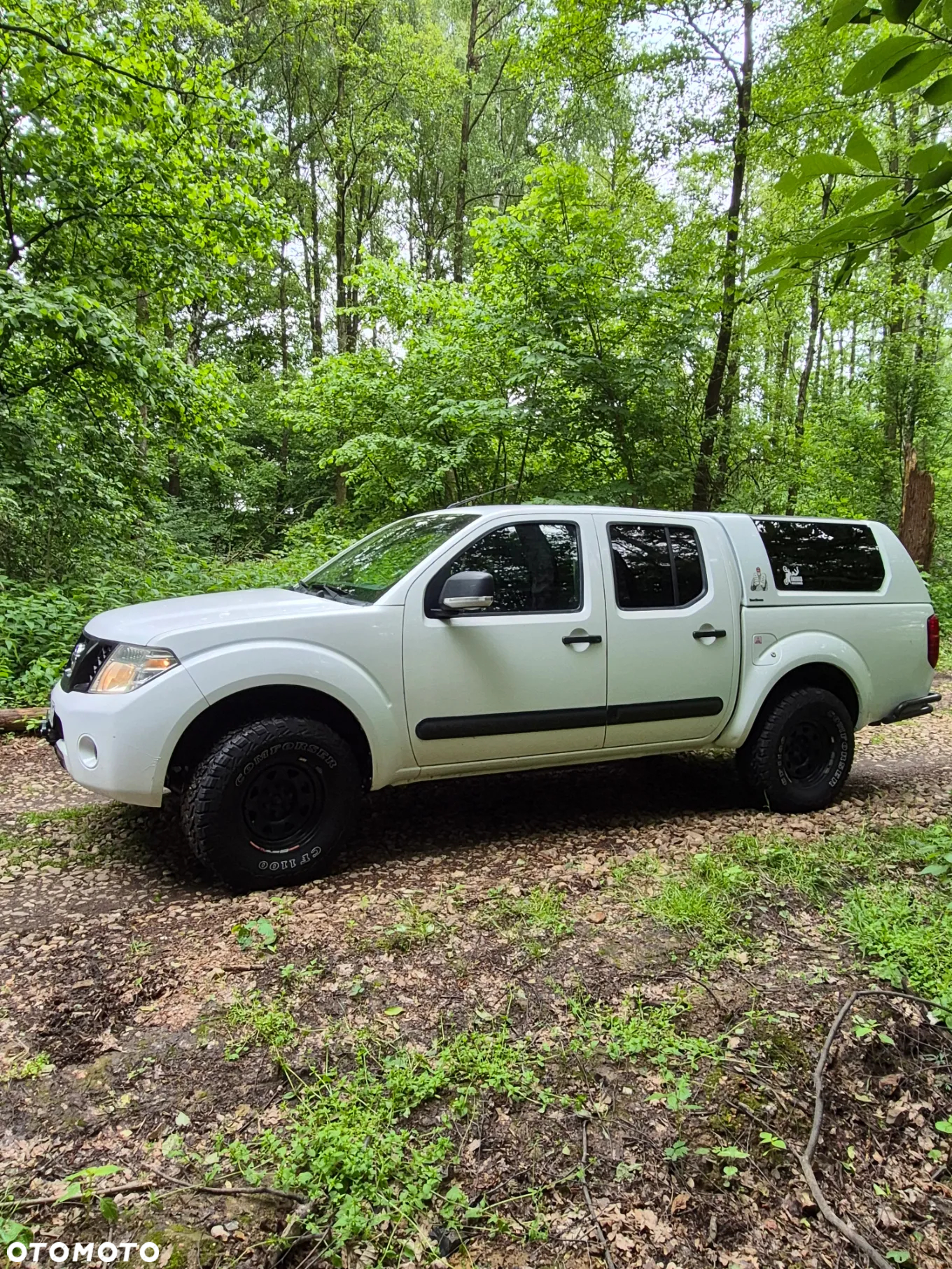 Nissan Navara - 2