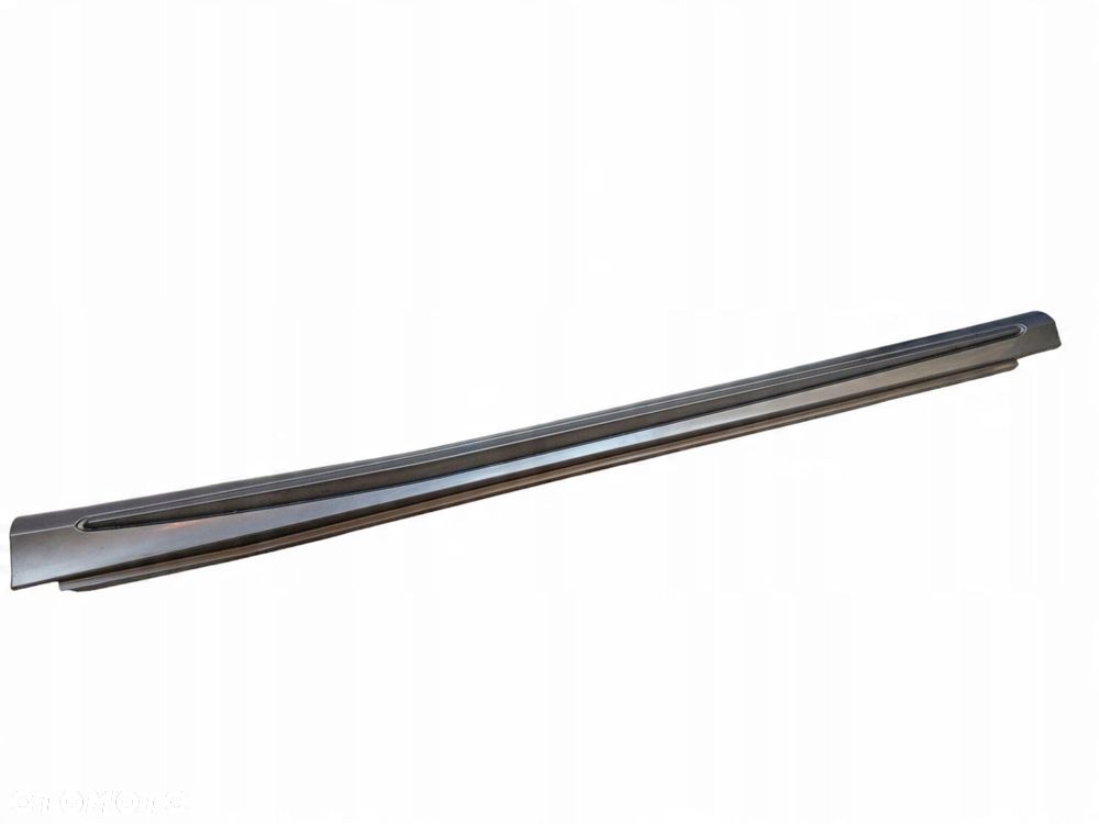 LISTWA PROGOWA LEWA MERCEDES A W176 LIFT (2015-2018) 1.6 CGI 102KM AMG - 1