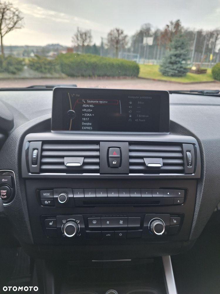 BMW Seria 1 116i Sport Line - 15