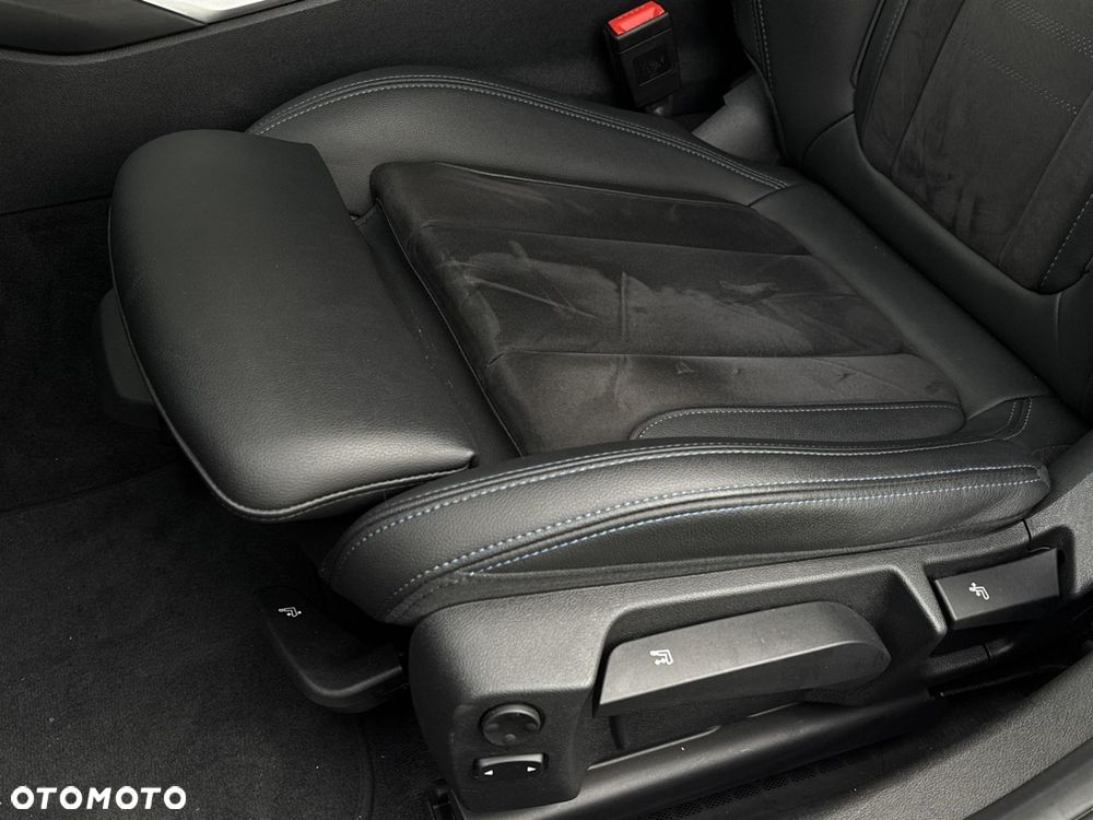 BMW Seria 3 320d xDrive - 21