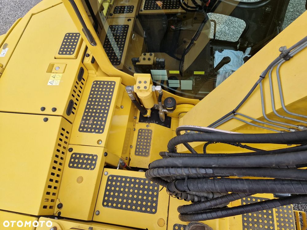 Komatsu PC138US - 23