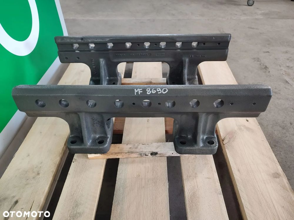 Listwa zaczepu  816500060022  AGCO  Fendt 824 Favorit - 7