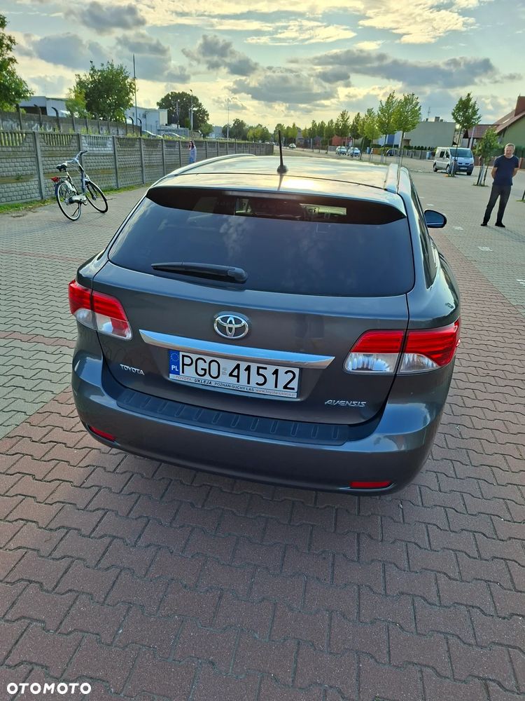 Toyota Avensis 1.8 Business Edition - 13