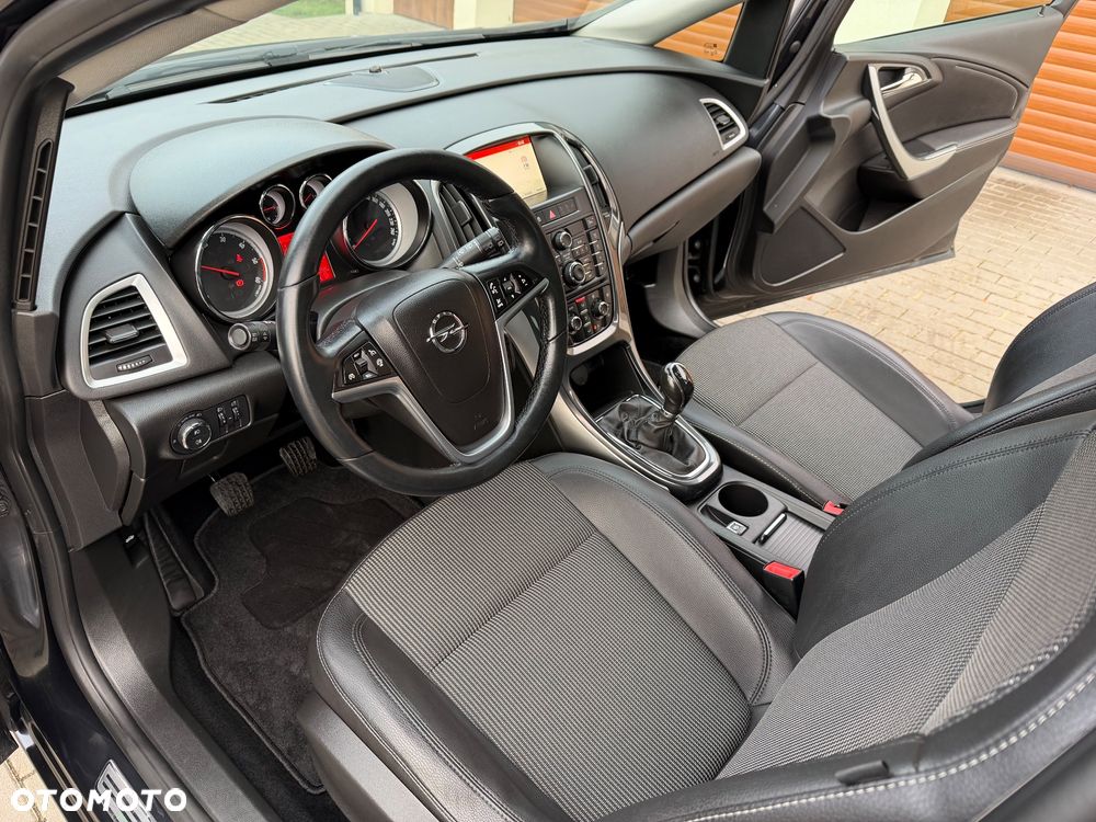 Opel Astra 1.6 CDTI Cosmo - 38