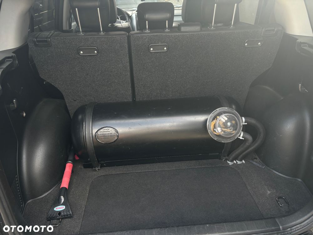 Suzuki Grand Vitara 2.0 De luxe - 15