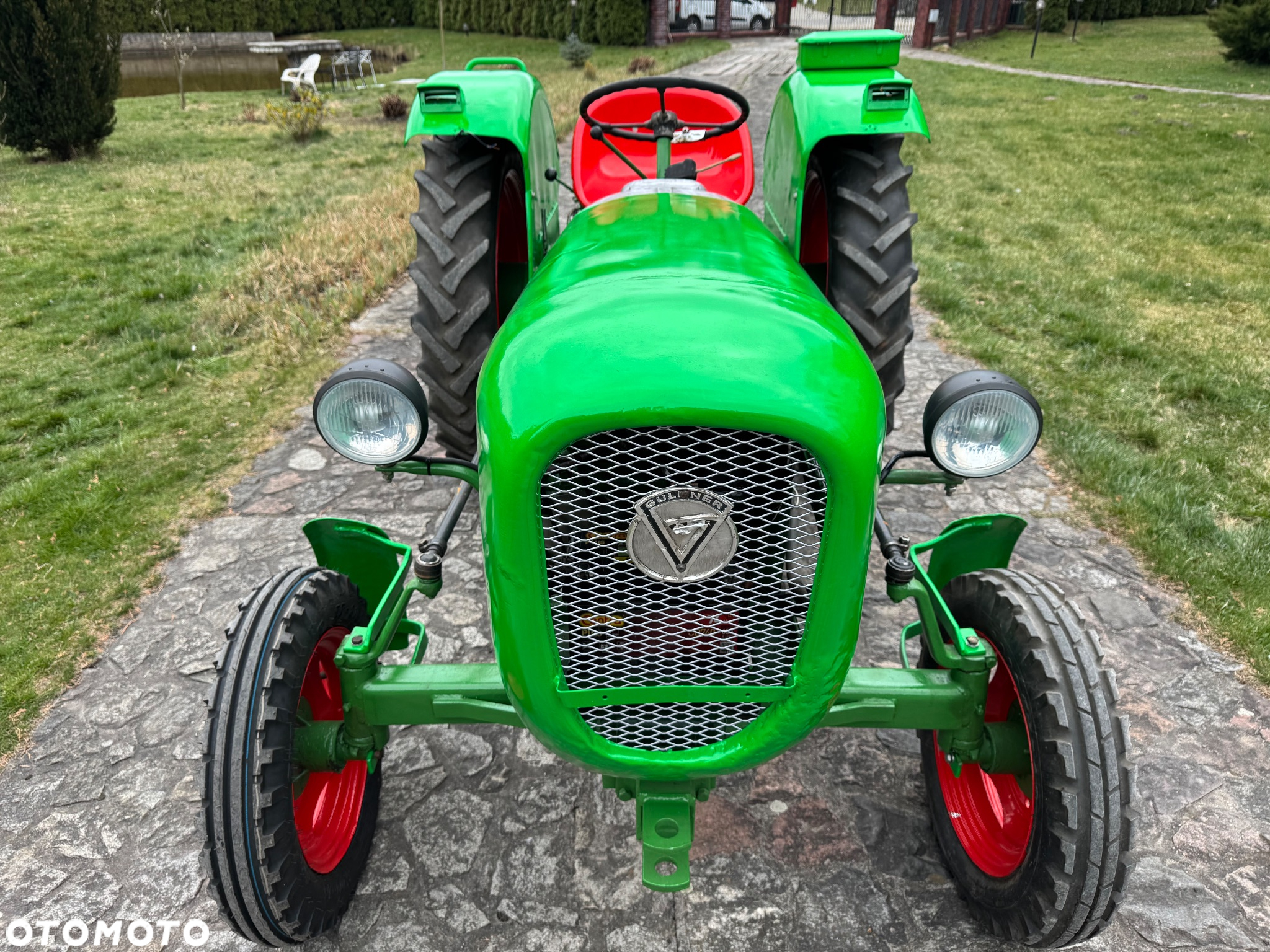 Deutz-Fahr Fahr Güldner A3K Burgund D133 - 31