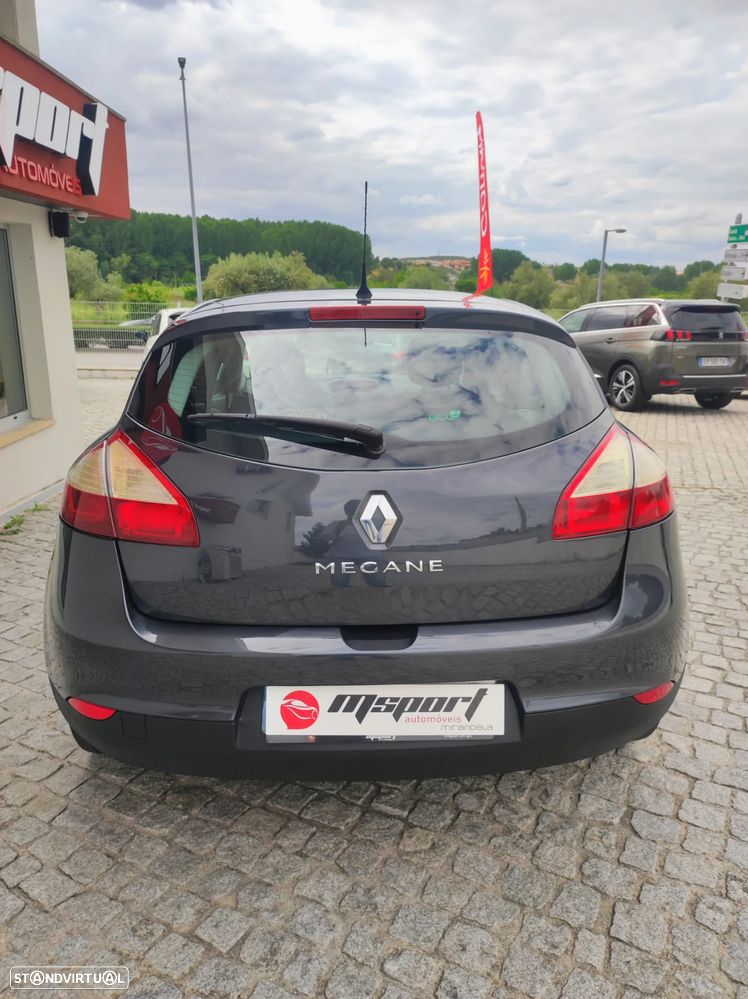 Renault Mégane dCi 110 FAP Expression - 6