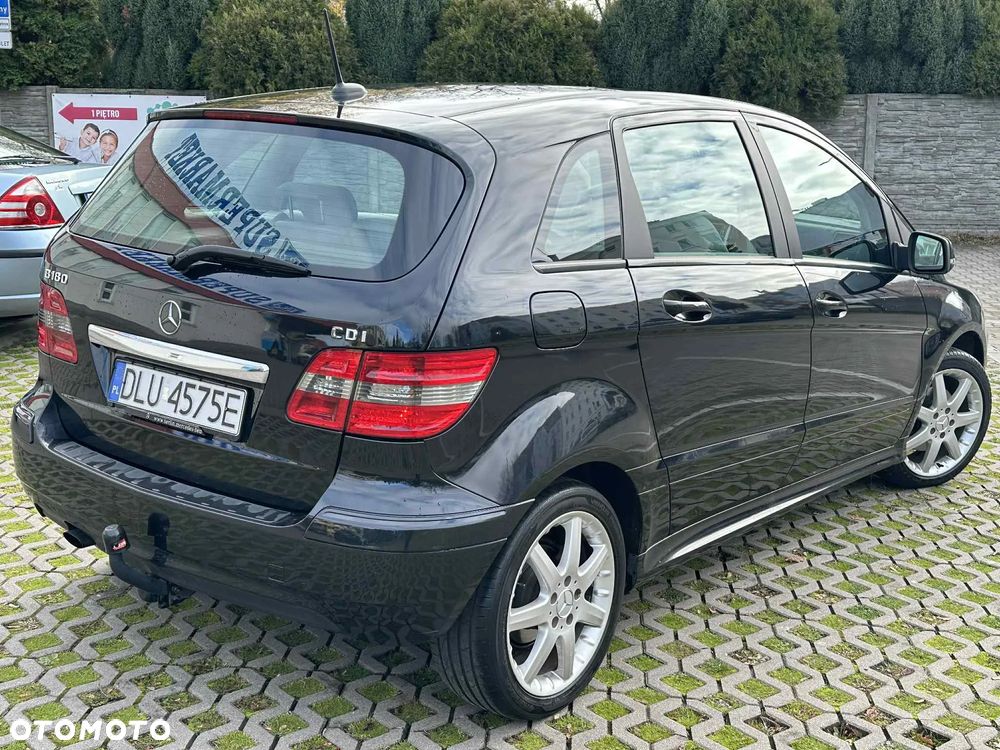 Mercedes-Benz Klasa B 180 CDI - 4