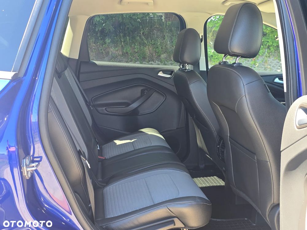 Ford Kuga 2.0 TDCi 4x4 Titanium - 13