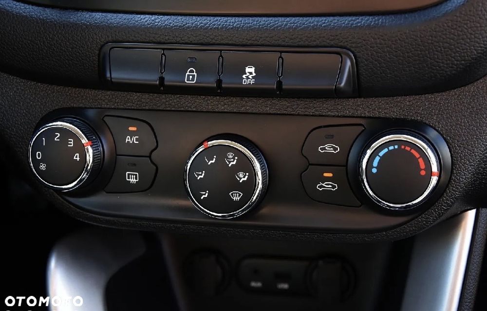 Kia Ceed - 15