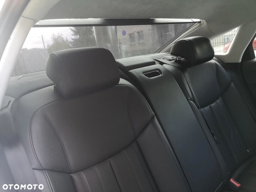 Audi A8 L 55 TFSI quattro tiptronic - 26