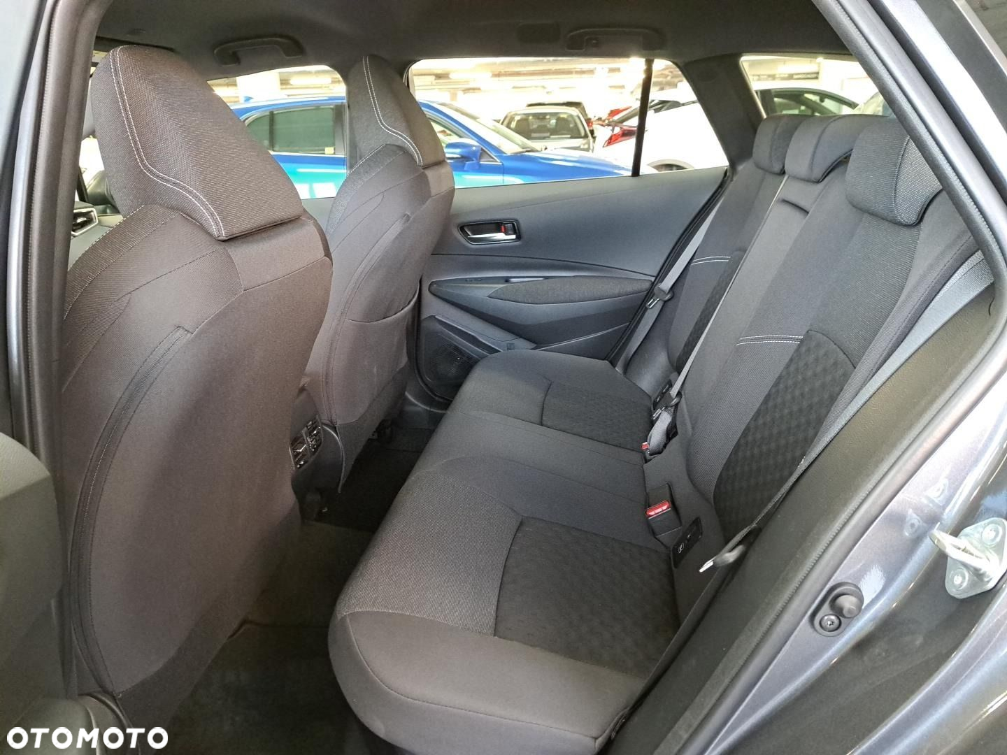 Toyota Corolla - 9