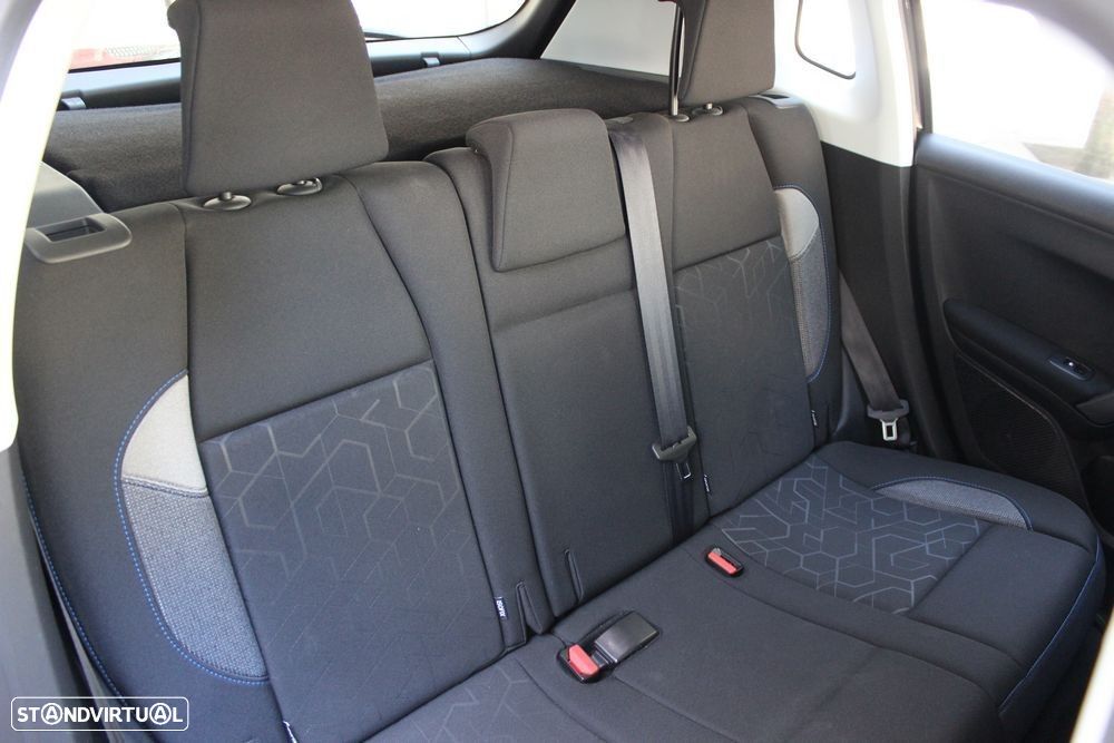 Peugeot 2008 1.2 PureTech Active - 21