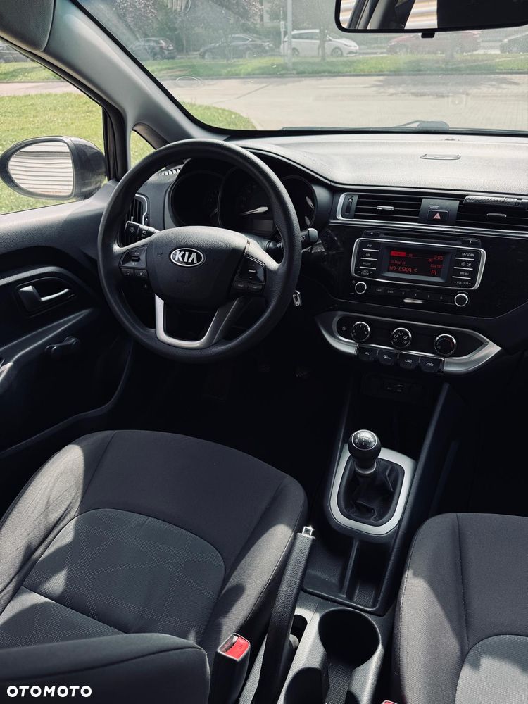 Kia Rio 1.2 Business Line - 9