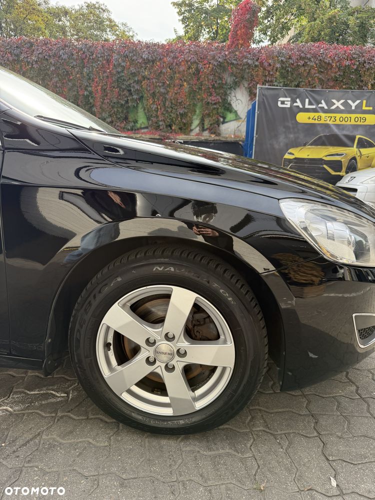Volvo V60 - 17