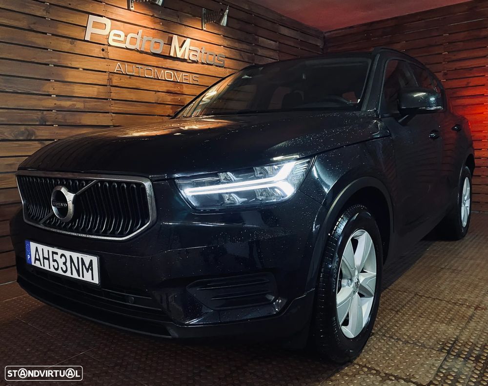 Volvo XC 40 1.5 T2 Momentum - 1