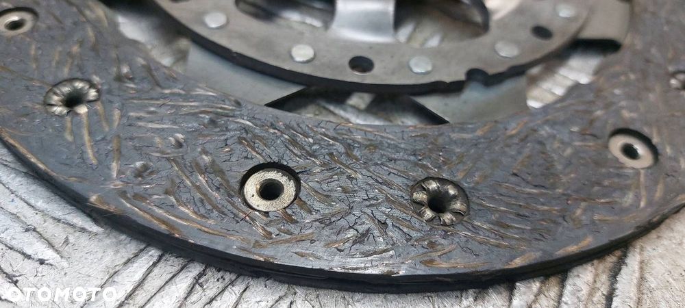 KOŁO DWUMASOWE TARCZA DOCISK ŁOŻYSKO OPOROWE BMW E46 318i BMW N46 - 5