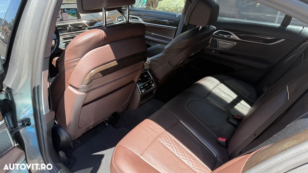 BMW Seria 7 750d xDrive - 20