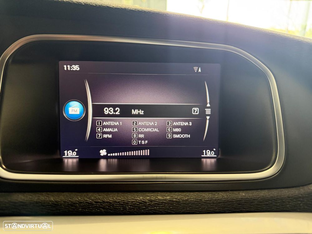 Volvo V40 2.0 D2 Inscription Geartronic - 8