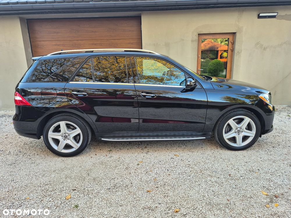 Mercedes-Benz ML 350 4MATIC (BlueEFFICIENCY) 7G-TRONIC - 33
