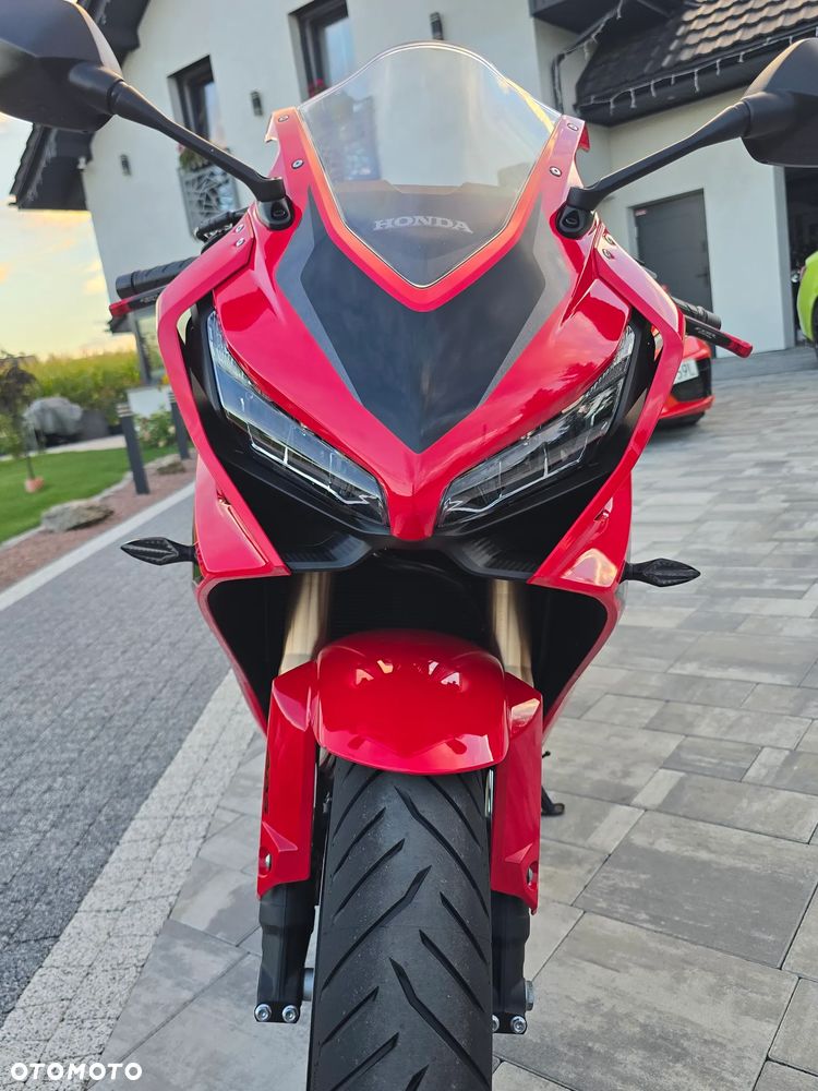 Honda CBR - 18