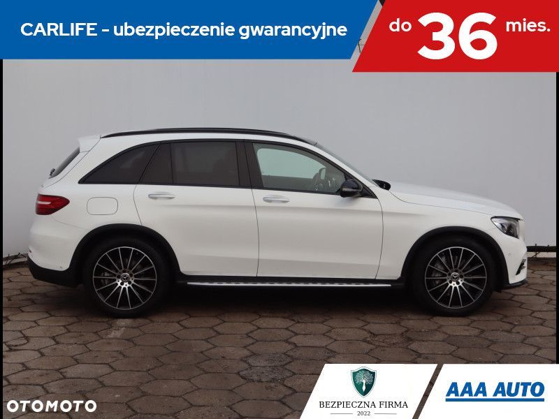 Mercedes-Benz GLC - 7