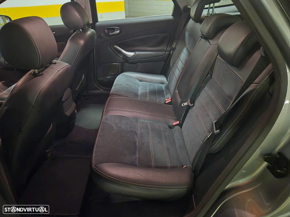 Ford Mondeo SW 2.0 TDCi Titanium - 18