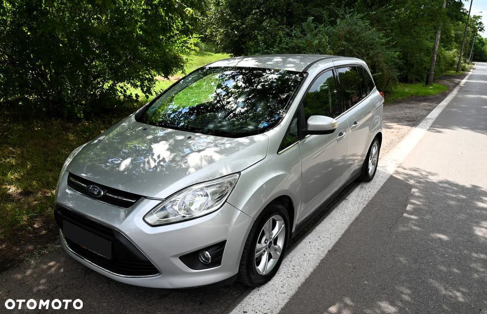 Ford Grand C-MAX - 8