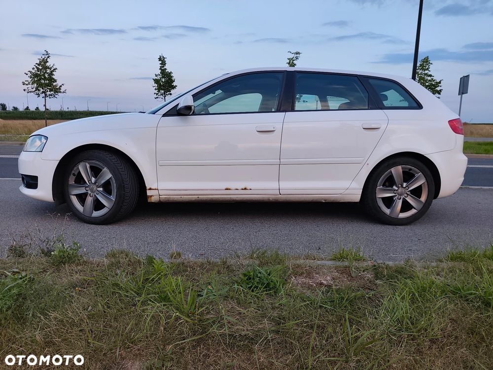 Audi A3 Sportback 1.4 TFSI Ambiente - 9