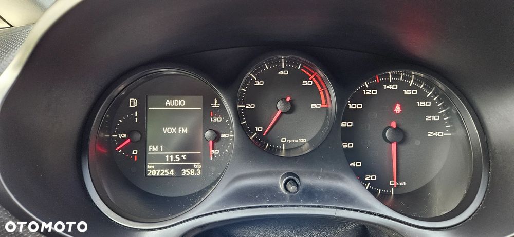 Seat Leon 1.6 TDI DPF E-Ecomotive Style Copa - 12