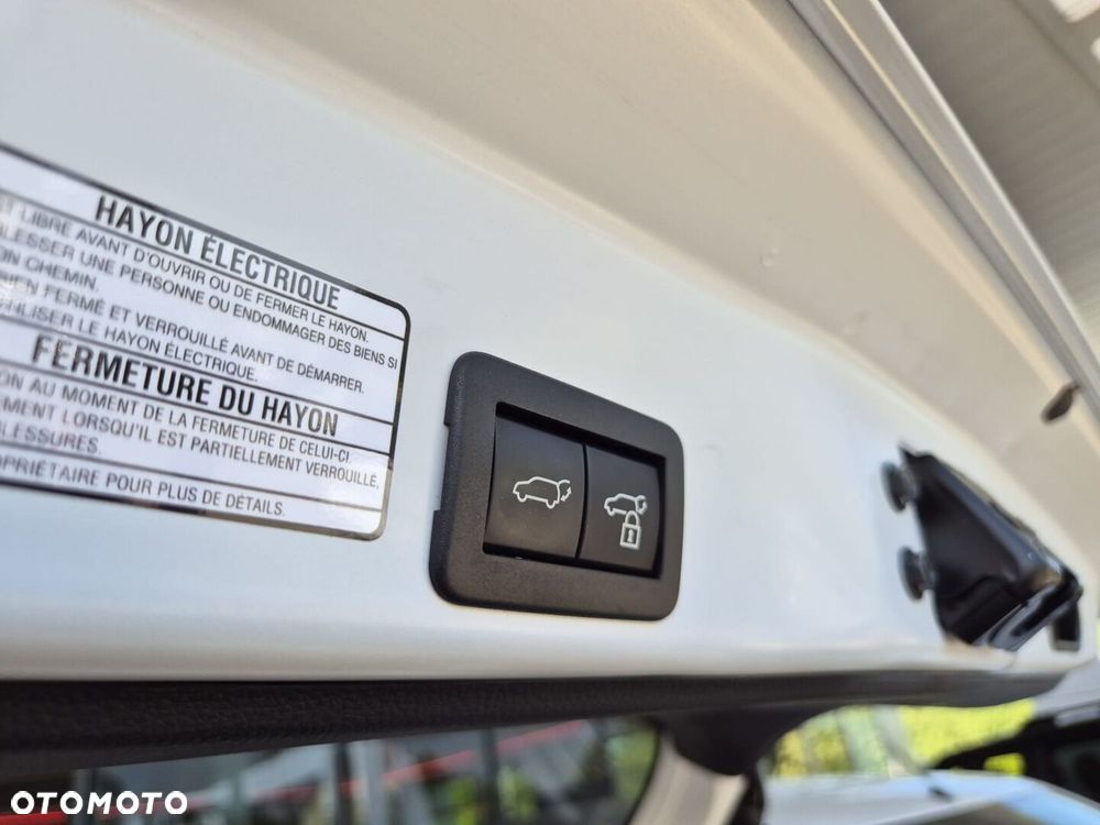 Toyota Yaris Cross Hybrid 1.5 Executive - 28
