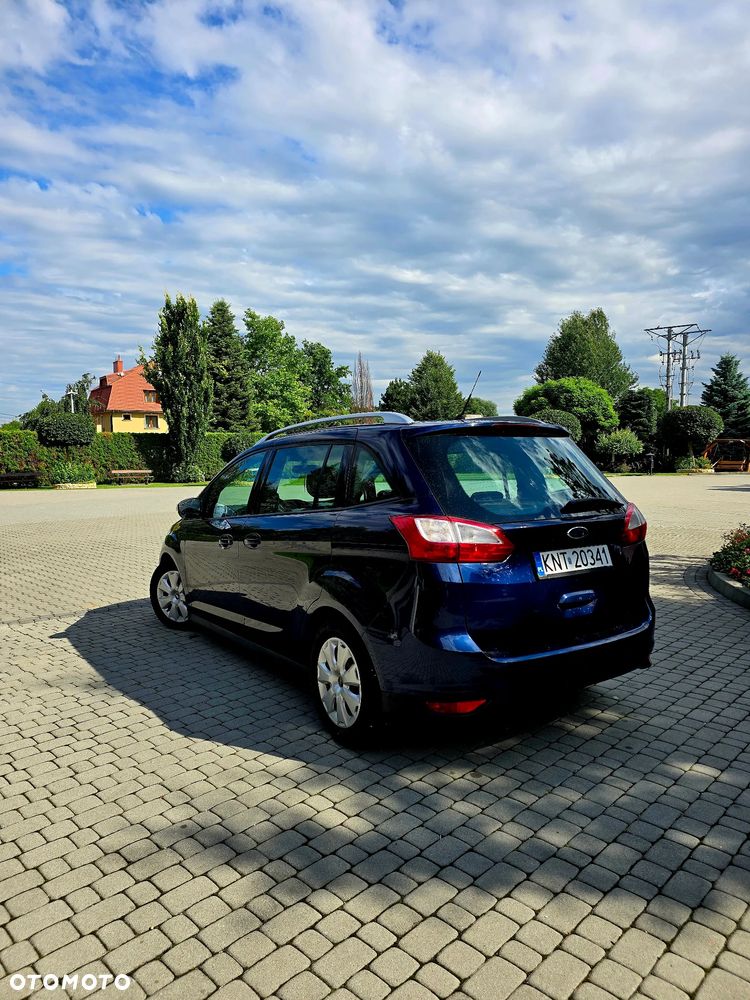 Ford Grand C-MAX - 4