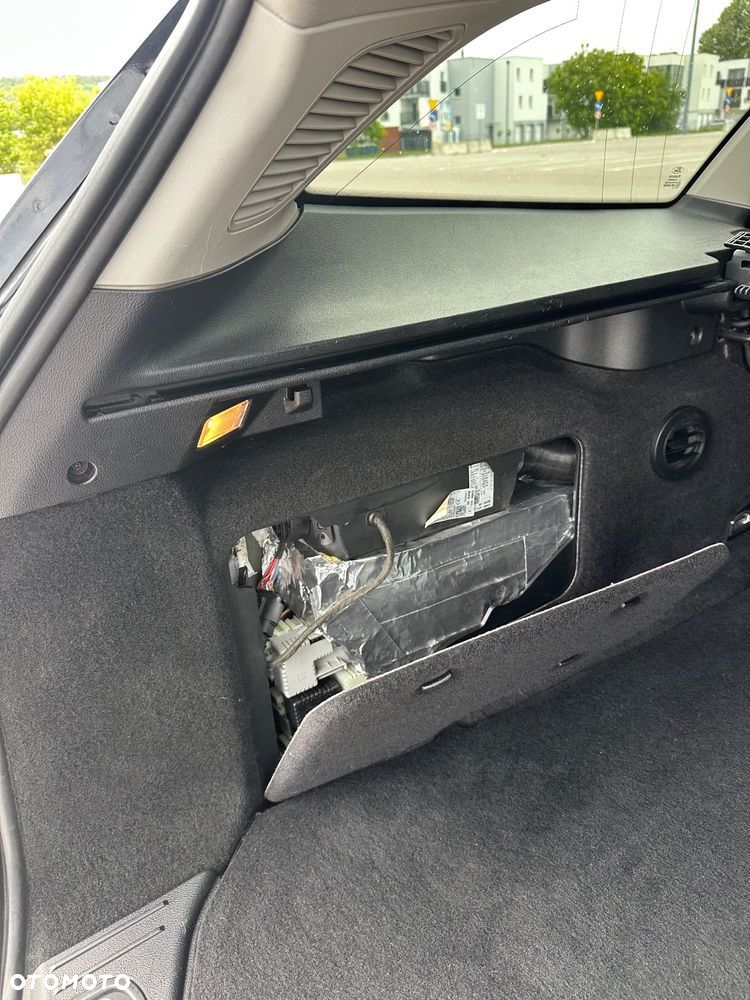 Ford Mondeo 2.2 TDCi Titanium S - 36