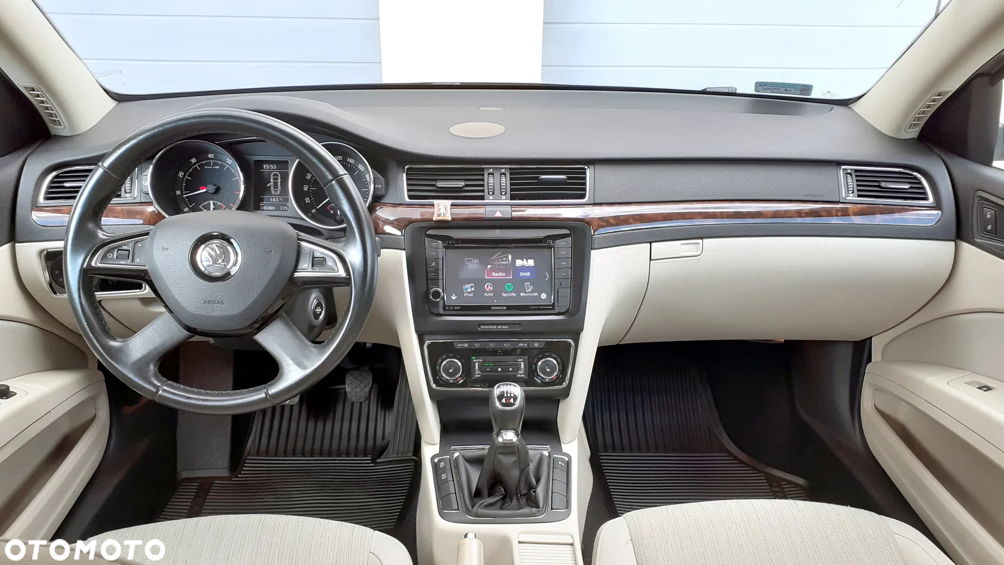 Skoda Superb 1.8 TSI 4x4 Elegance - 15