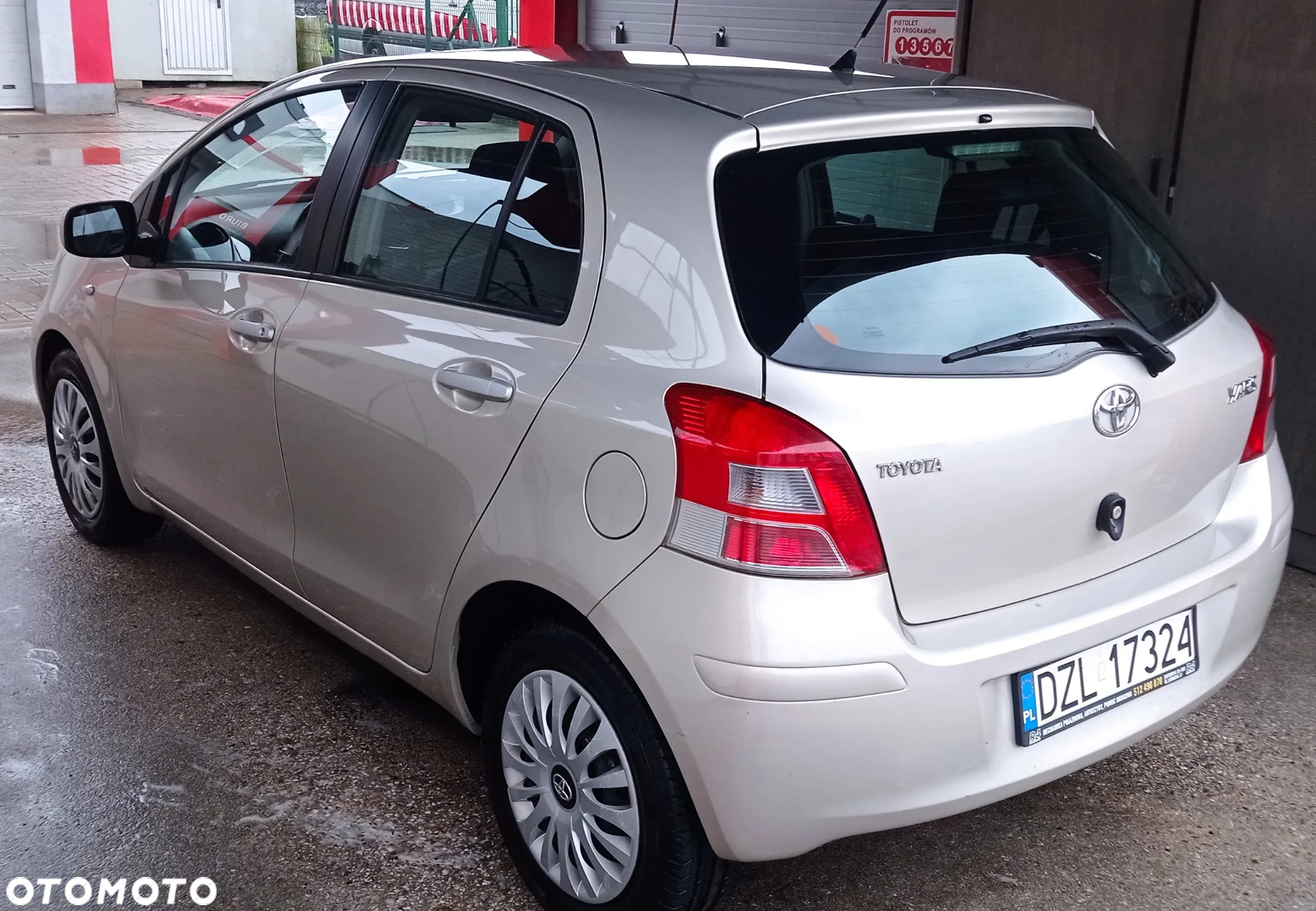 Toyota Yaris - 9