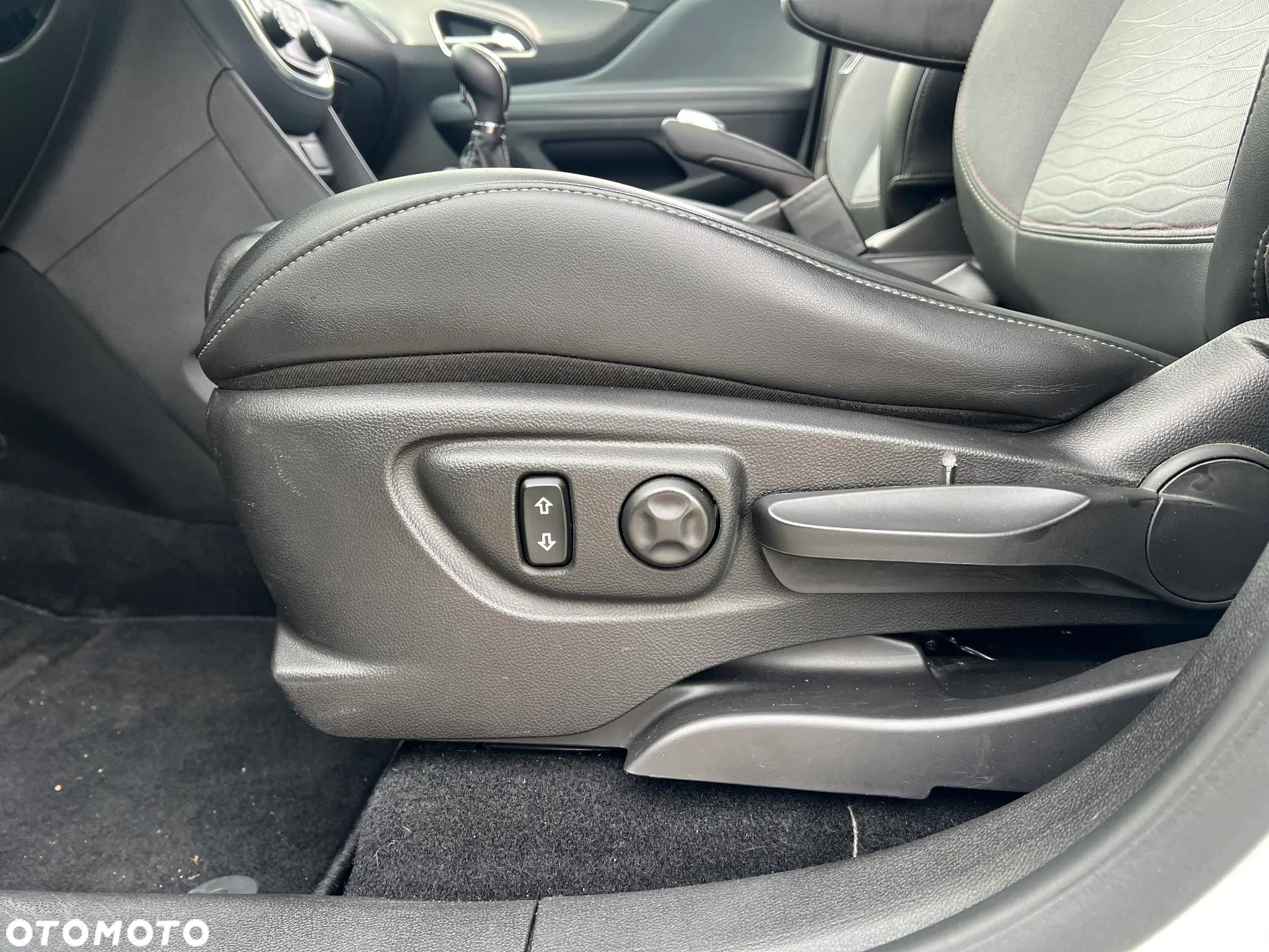 Opel Mokka 1.4 T Cosmo S&S EU6 - 25