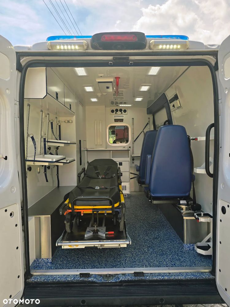 Peugeot Boxer 2.2 HDI Euro6 - 14